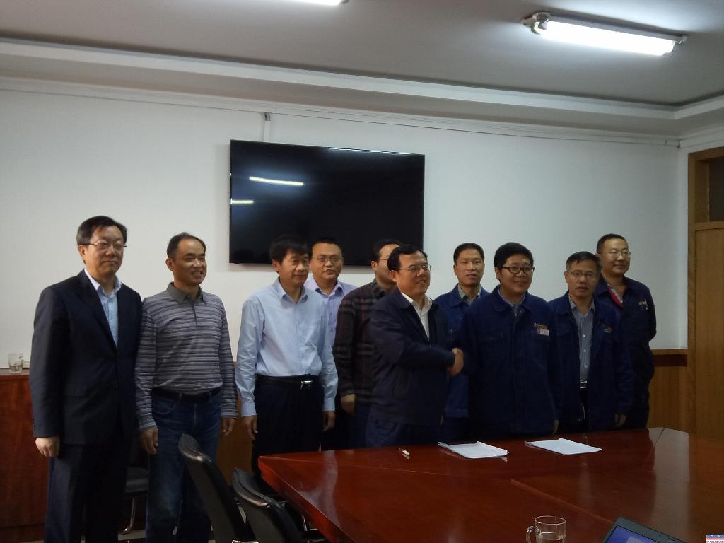 yl23411永利动力与龙门钢铁签定冶金资源共享战术合作和谈