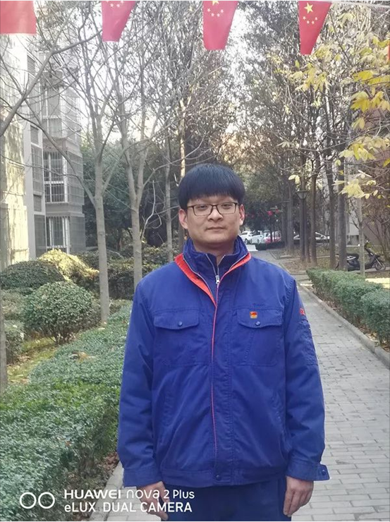 yl23411永利曹攀暖心一跪为救人